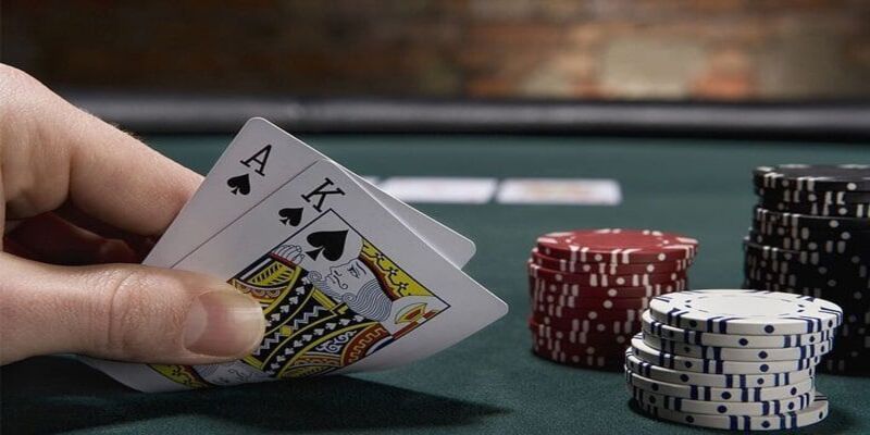 Game bài xì tố được yêu thích tại nhà J88